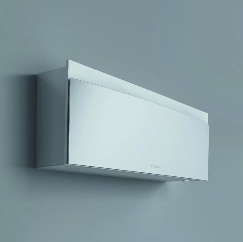 Condizionatore Climatizzatore Dual Daikin inverter Emura III White Wi-Fi R-32 Bluevolution 12000+12000 BTU 2MXM50N9/A(9)