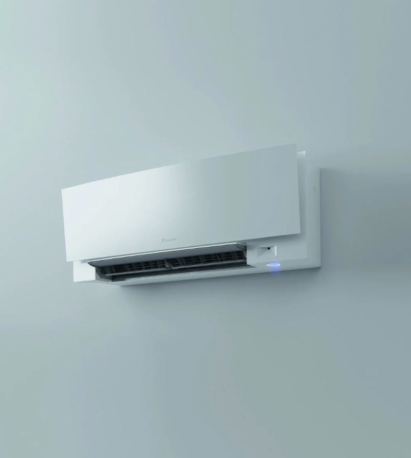 Condizionatore Climatizzatore Trial Daikin inverter Emura White Wi-Fi R-32 Bluevolution 7000+7000+7000 BTU 3MXM40N/A