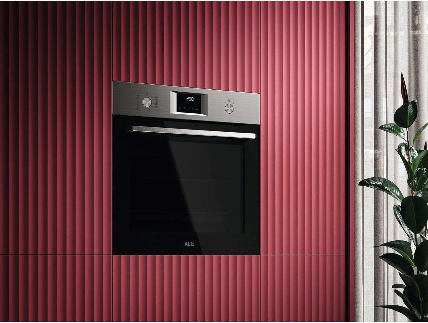 Forno Multifunzione Da Incasso AEG Serie 5000 TU5AB42SM 72L 2990W Acciaio inox