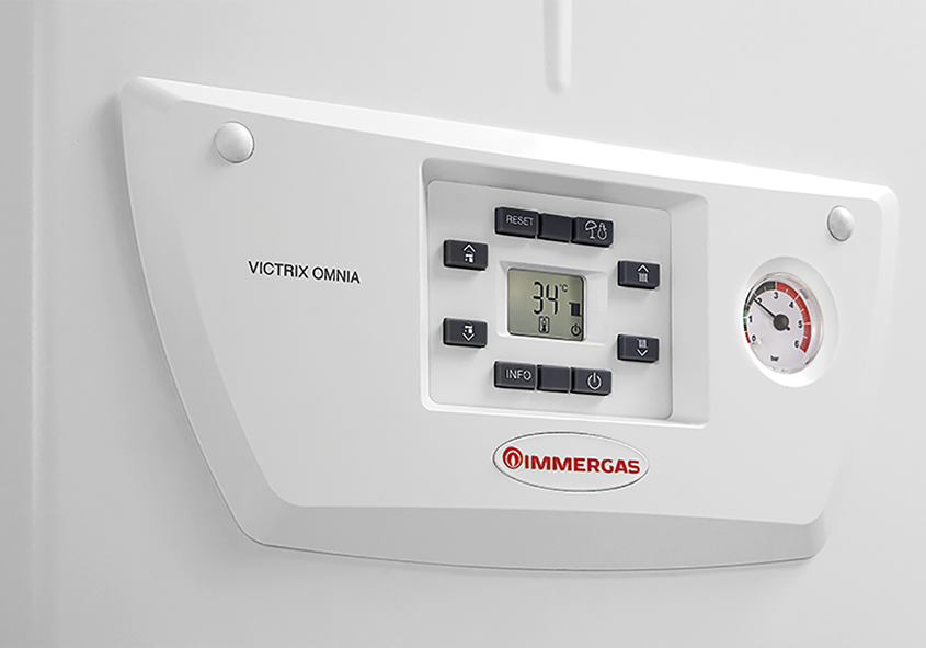 Caldaia a Condensazione Immergas Victrix Omnia 25 Kw Metano Cod. 3.028358 - Completa di Kit Scarico Fumi