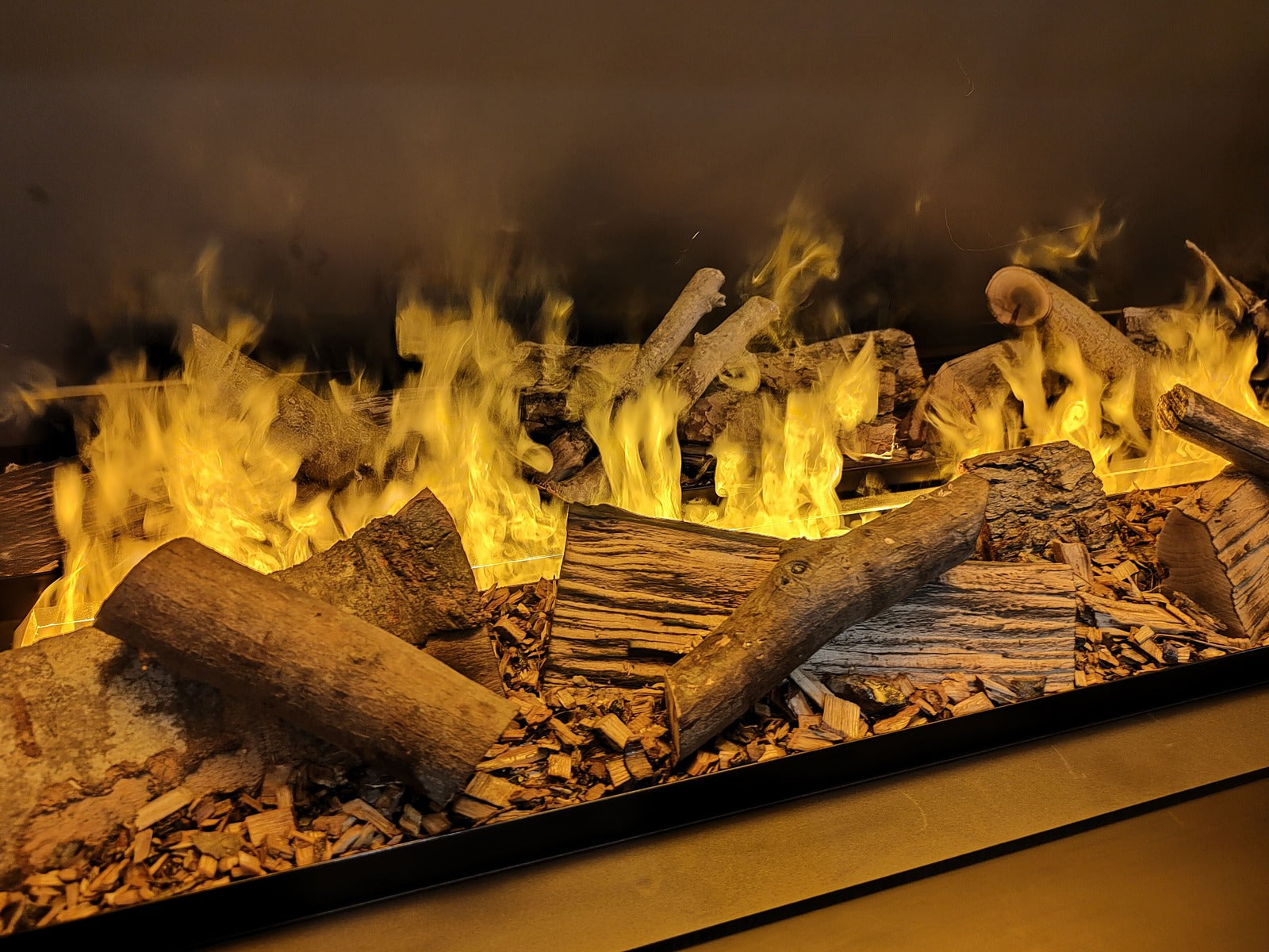 Camino Elettrico ad Acqua MaisonFire Modello BRACE 100 Multicolore (Idraulico) - Dimplex - distribuito da MaisonFire con Garanzia Italia