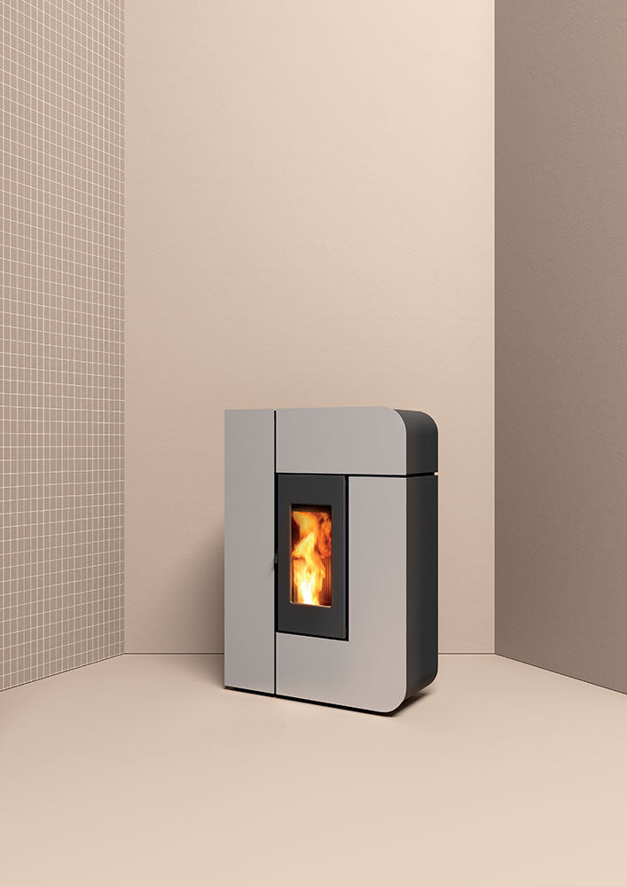 Stufa a Pellet MCZ Alea Air 7 XUP 5S Easy Da 7 Kw Vari Colori