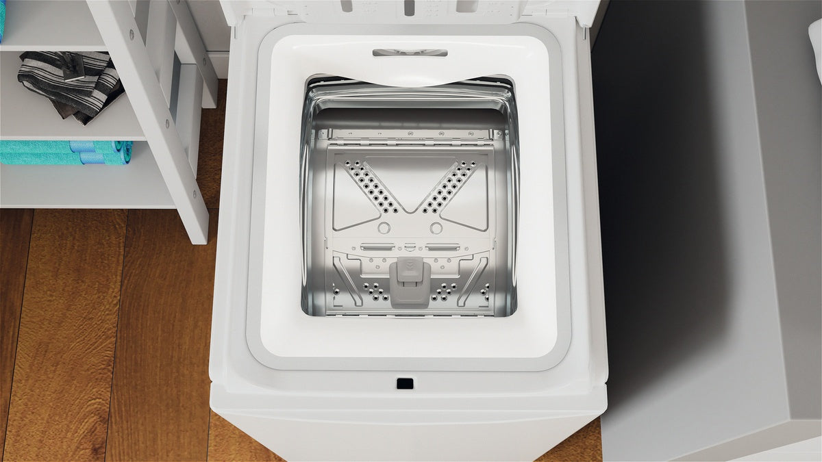 Lavatrice a Libera Installazione Caricamento dall'Alto Indesit Turn&GO BTW B7231P IT 7 kg 1200 Giri/min Bianco