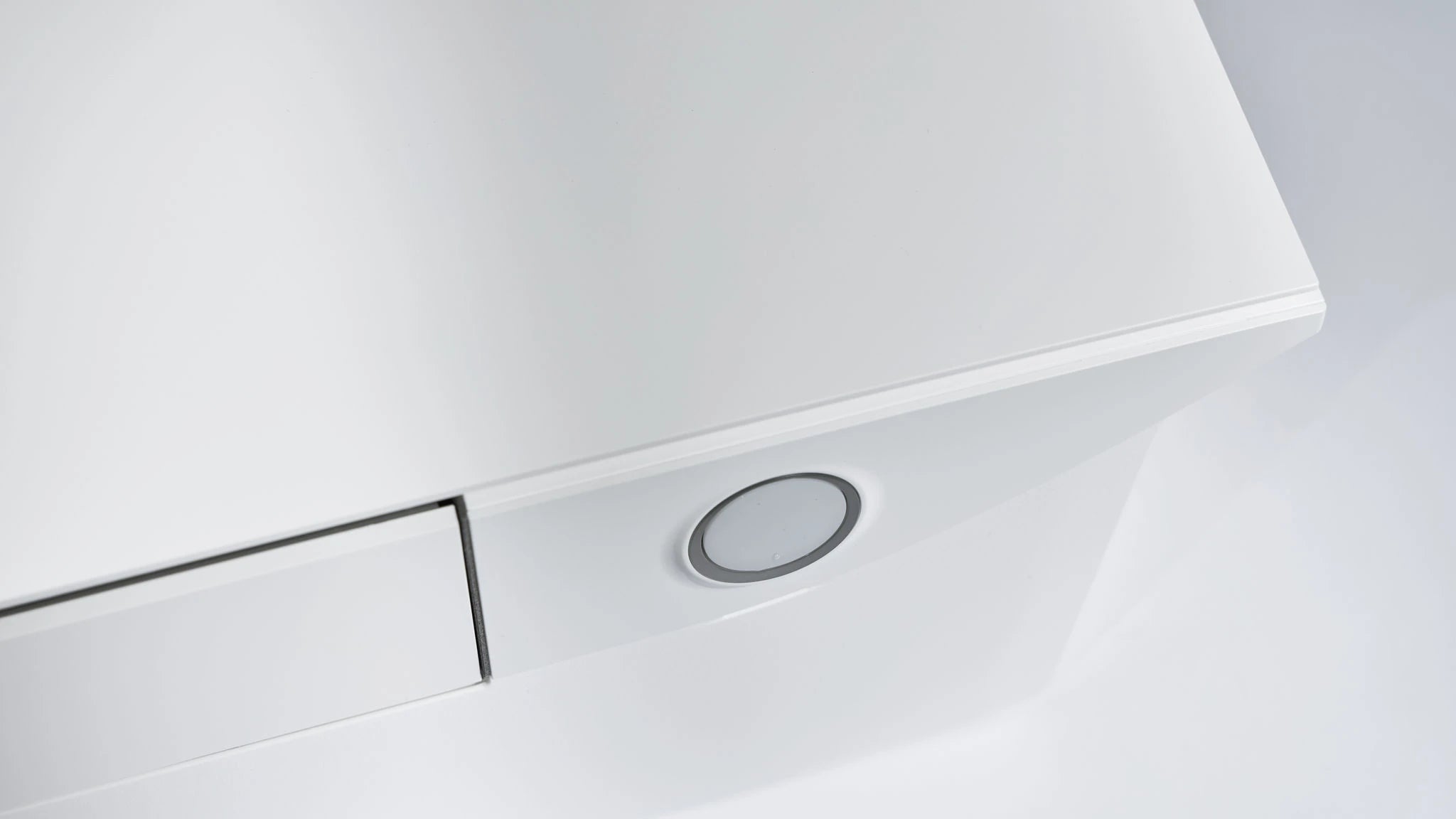 Condizionatore Climatizzatore Daikin Bluevolution Inverter Monosplit Emura III White Wi-Fi FTXJ20AW9 R-32 7000 BTU
