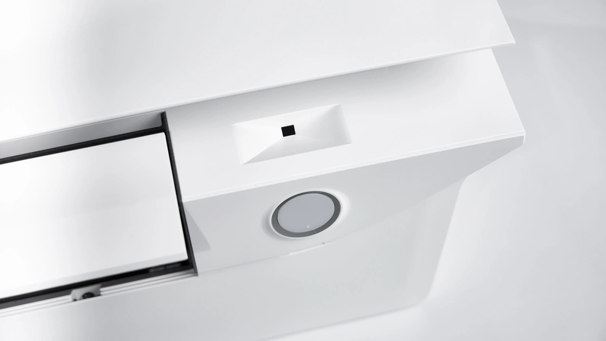 Condizionatore Climatizzatore Daikin Bluevolution Inverter Monosplit Emura III White Wi-Fi FTXJ20AW9 R-32 7000 BTU