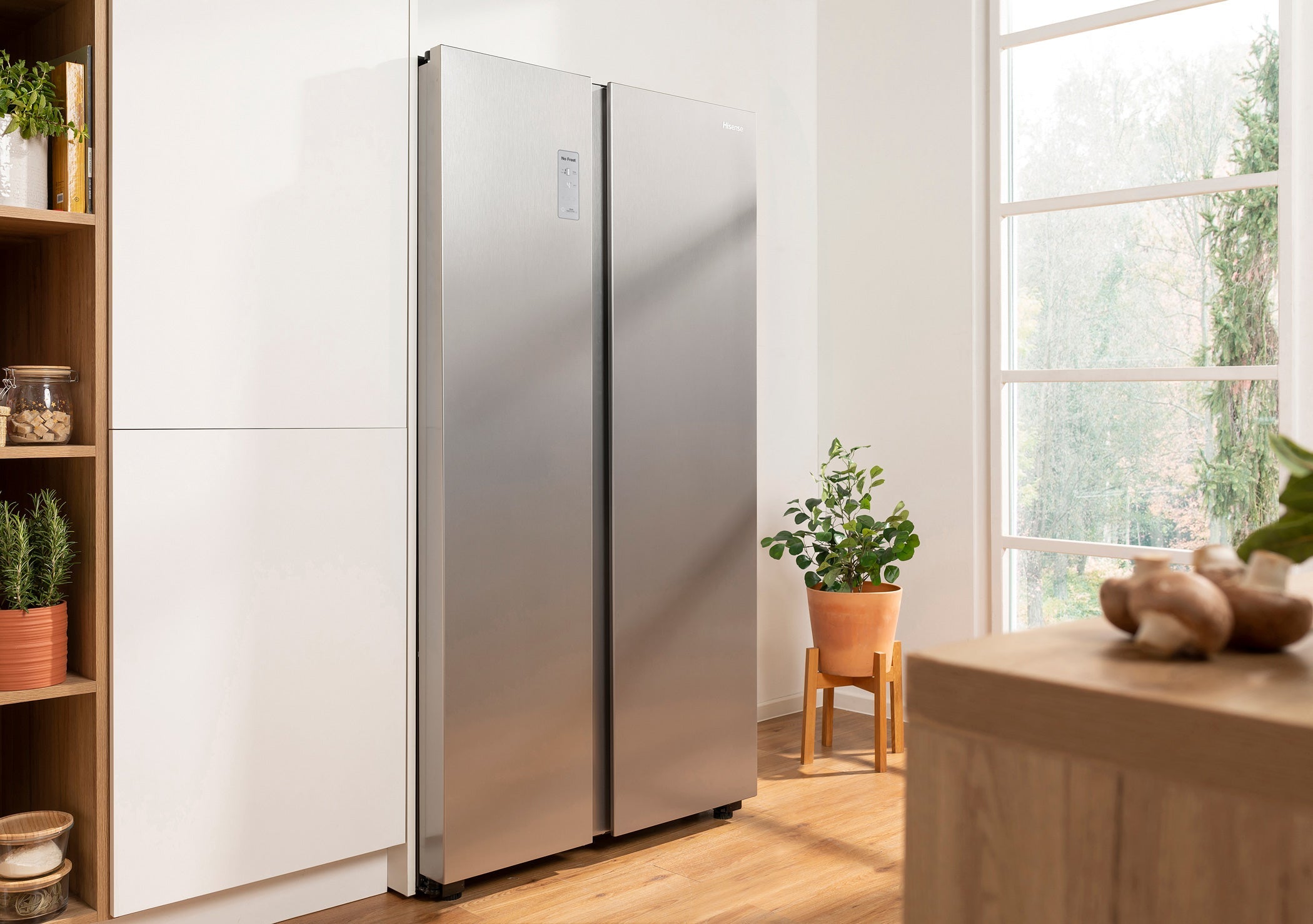 Frigorifero Side-By-Side Libera Installazione Hisense RS711N4AC 550L Classe E Acciaio inox