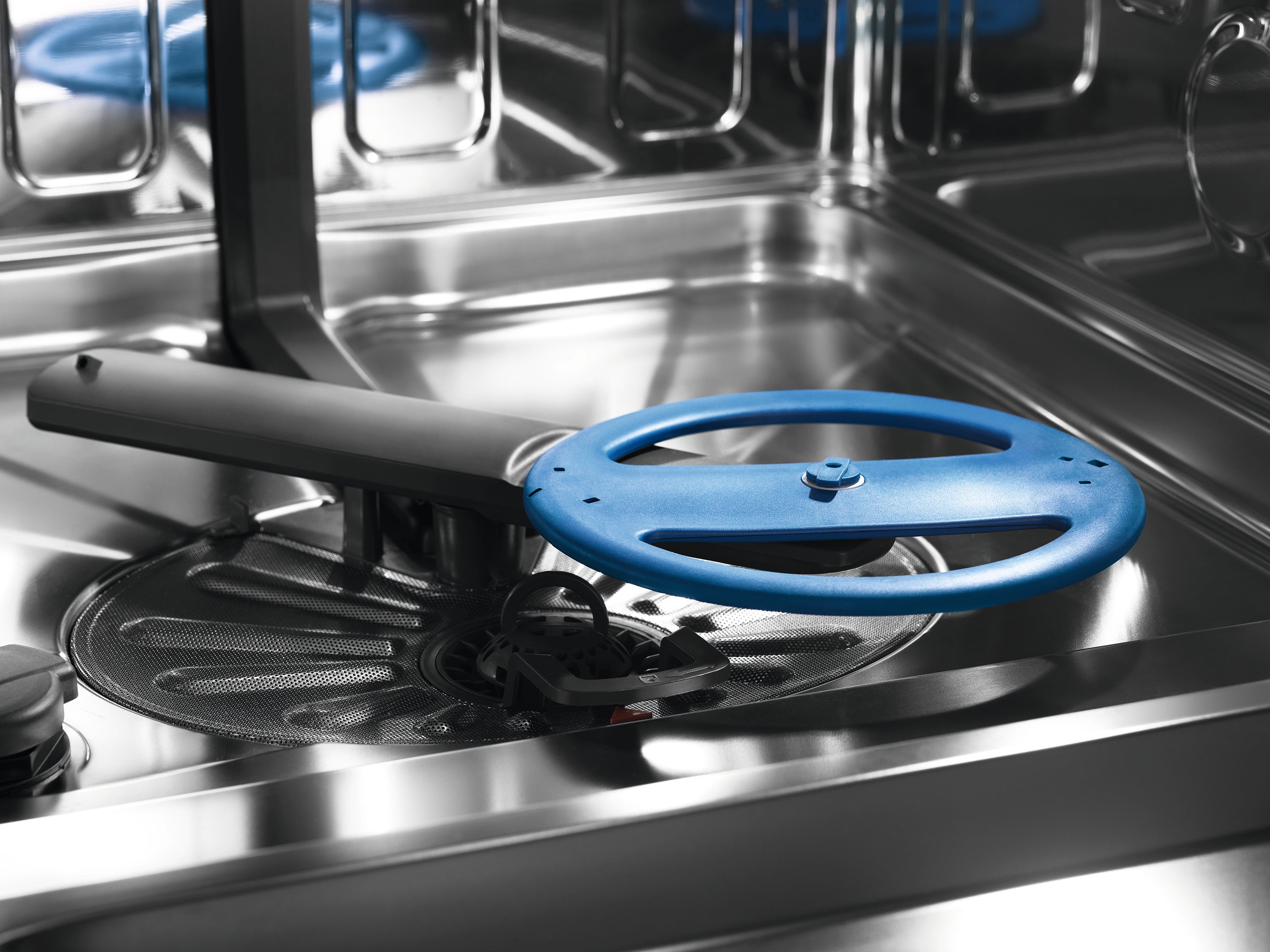 Lavastoviglie Da Incasso A Scomparsa Totale Electrolux Serie 600 SatelliteClean EES68510L 14 Coperti Classe B