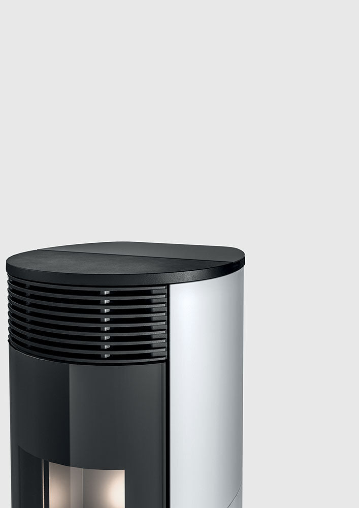 Stufa a Pellet Tonda MCZ Pad Hydromatic 18 R Maestro Plus Da 18 Kw Vari Colori