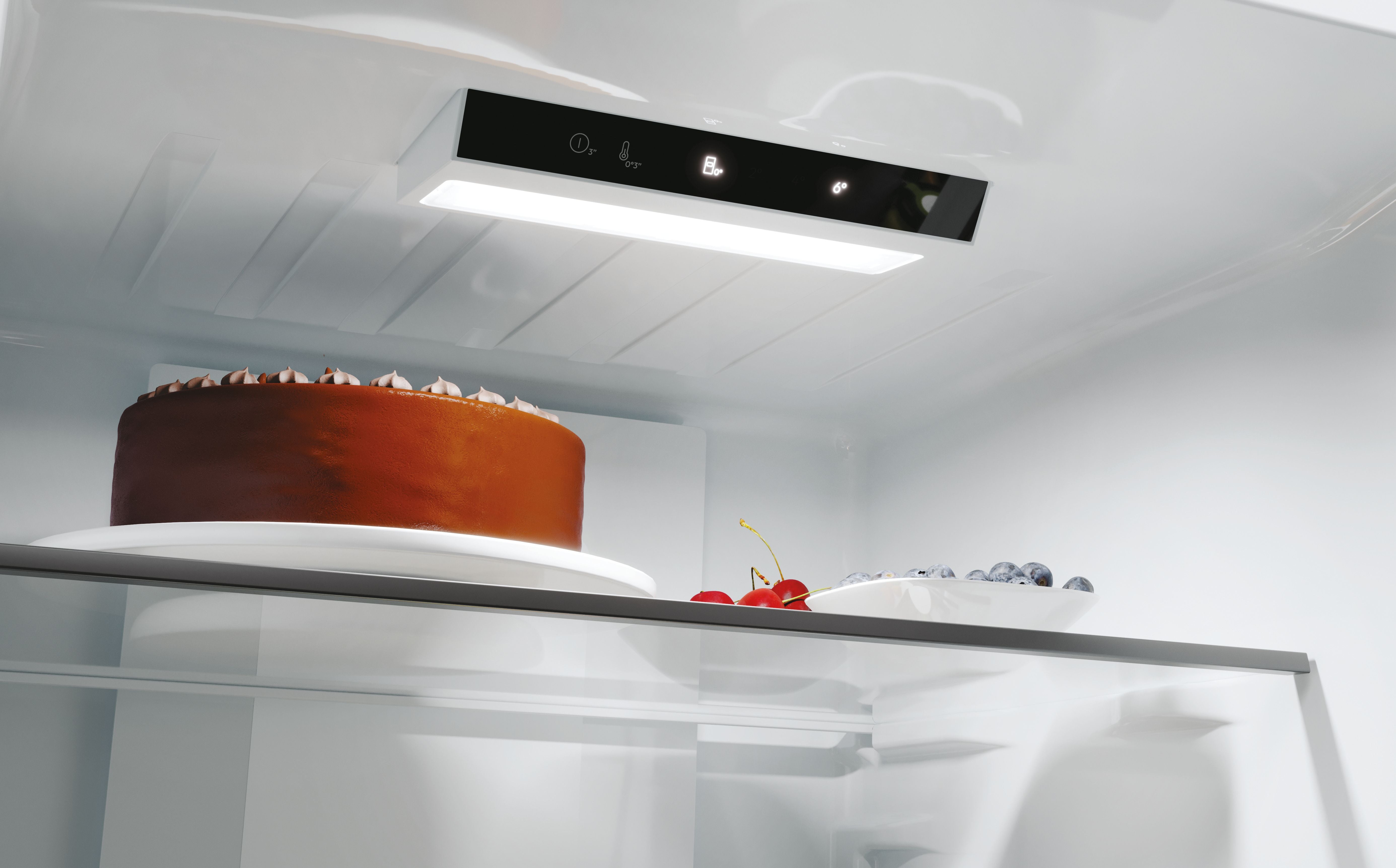 Frigorifero Con Congelatore Libera installazione Candy Fresco 300 CNCQ2T618EB 355L Classe E Nero