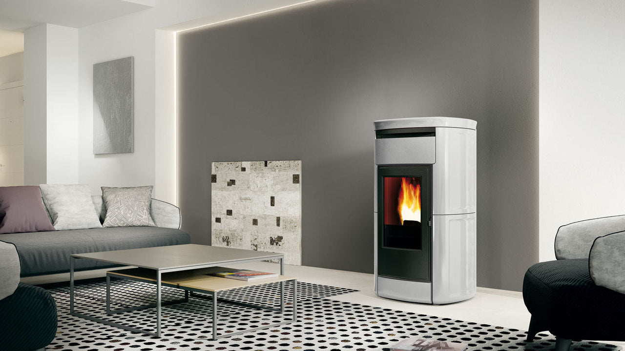 Stufa a Pellet Canalizzabile EdilKamin Modello Kira2 Evo Da 12,6 Kw - Vari Colori